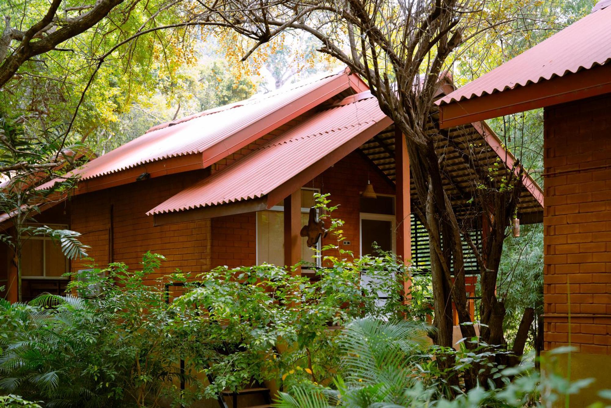 Safari Lodge Yala Катарагама Экстерьер фото