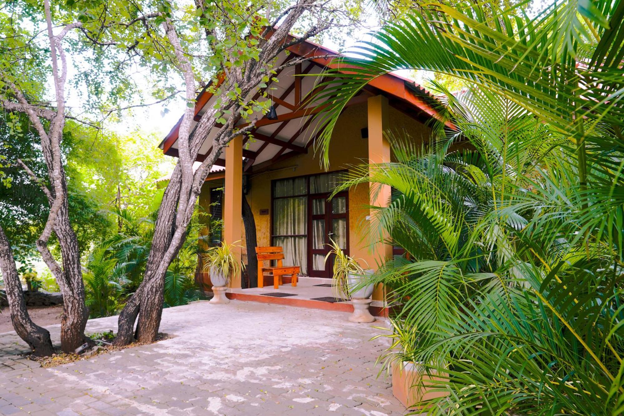 Safari Lodge Yala Катарагама Экстерьер фото